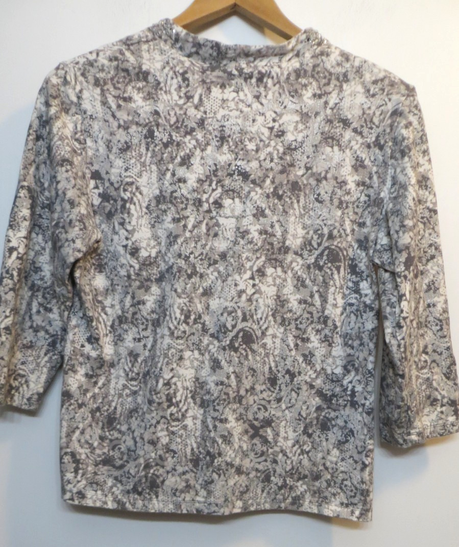 Ruby Rd. Shirt Womens Medium Pattern V Neck 3/4 S… - image 10