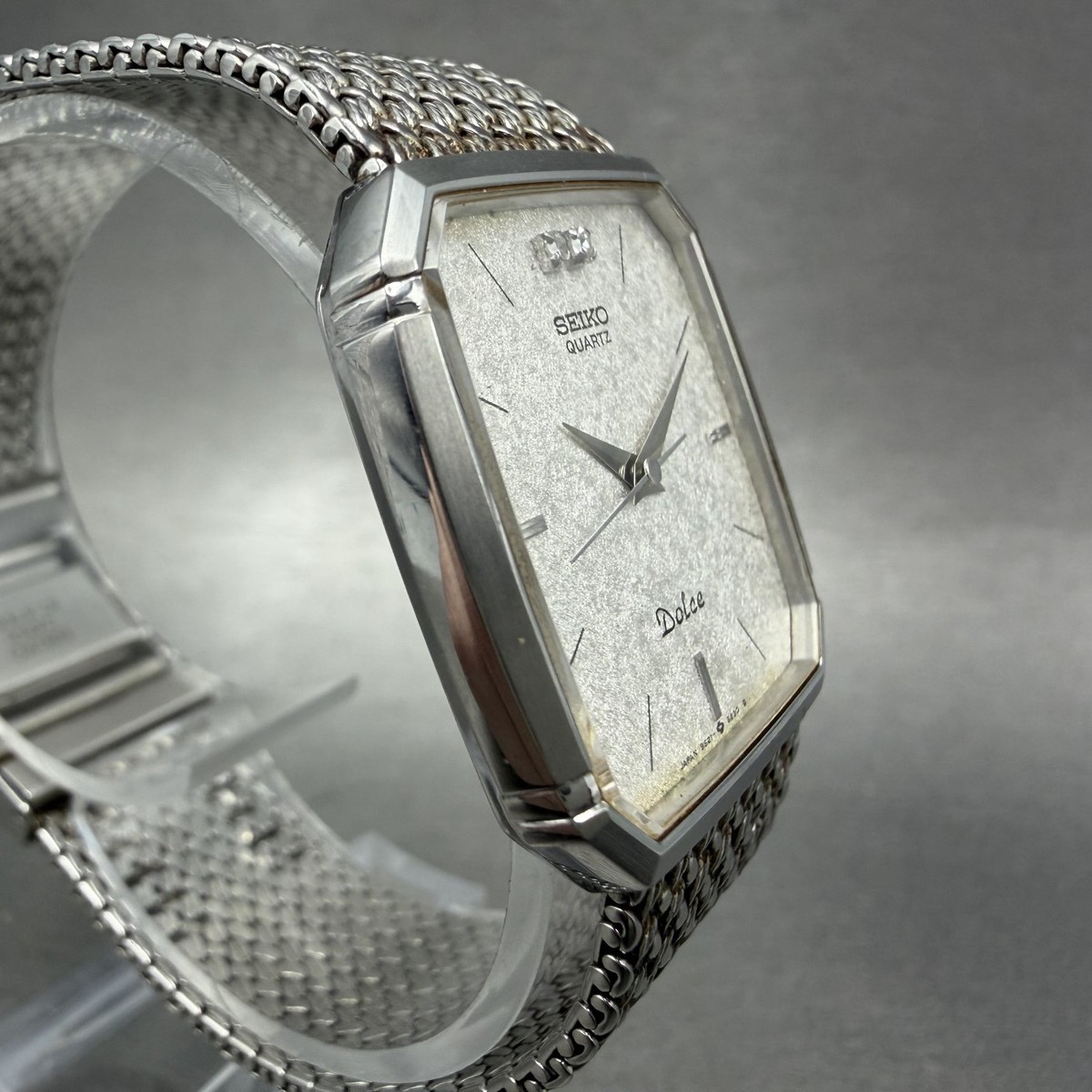 Seiko Dolce Tank Watch Men 27mm Silver Dial Silver Tone 9521-5210