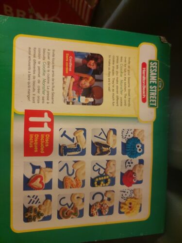 Vintage 1998 Hamilton Beach Sesame Street Cookie Monster Cookie Press - Picture 3 of 6
