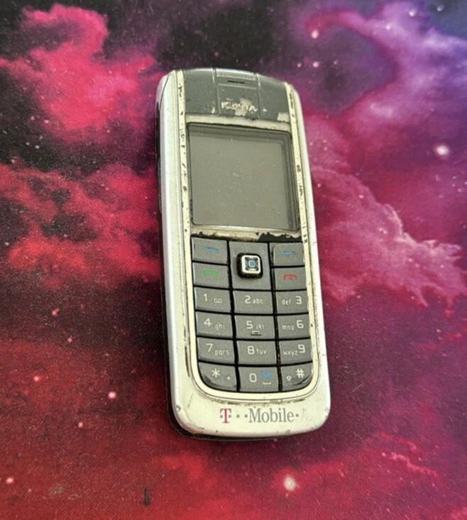 Smartphone Nokia 6020 Désimlocké - Argenté, Occasion Fonctionnel, 8 Go