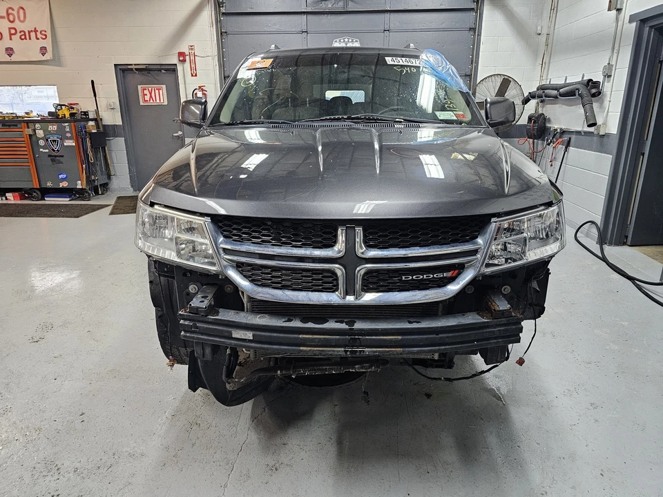 Used Rear Right Door Window Regulator Rear fits: 2015 Dodge Journey electric Rea - Image 2 of 4