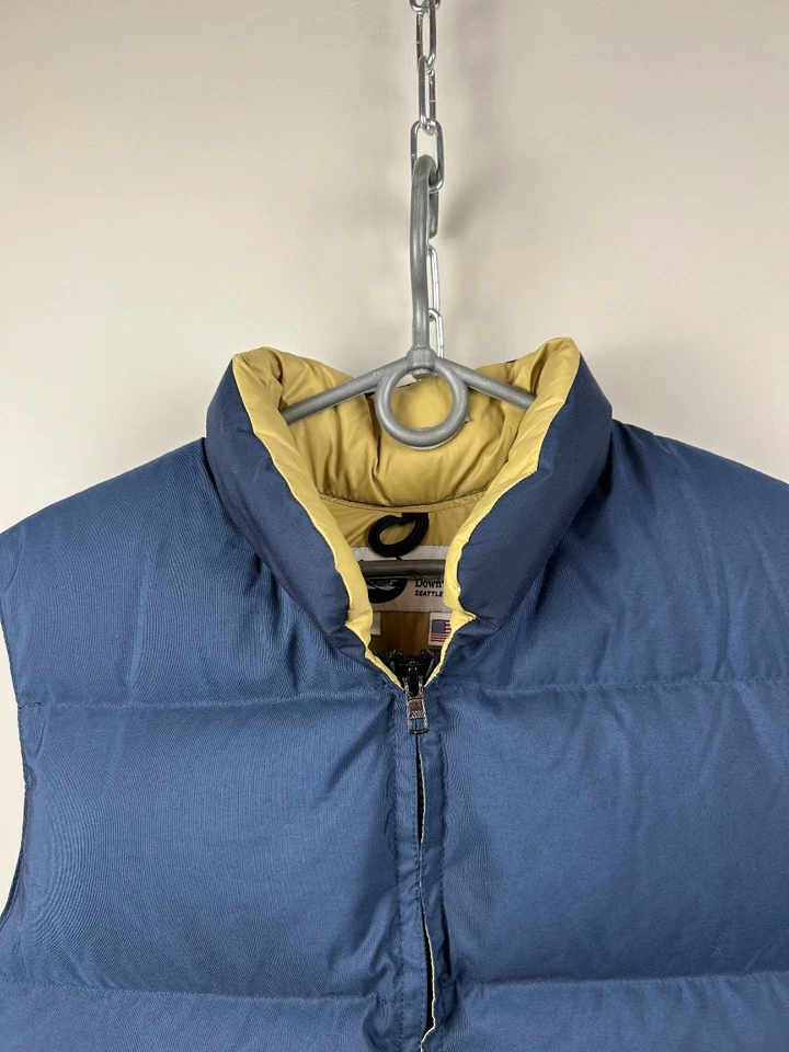 Crescent Down Works Puffer Vest Full Zip Exepdition Camp Outdoor Made In USA M - Image 2 of 4