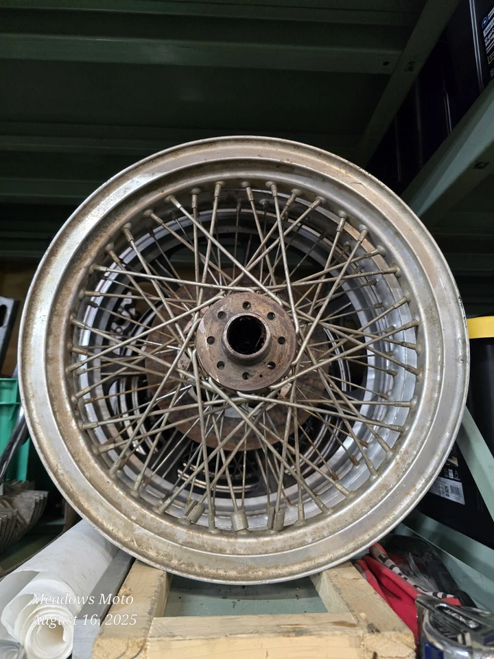 Harley 18" Borrani Ironhead XLCH XL XLH roda traseira reta sem erupção cutânea  - Imagem 2 de 2