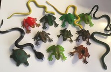 Lot 15 Rubber Plastic Animal Figures Bugs Snakes Frogs Turtle Insects Toys