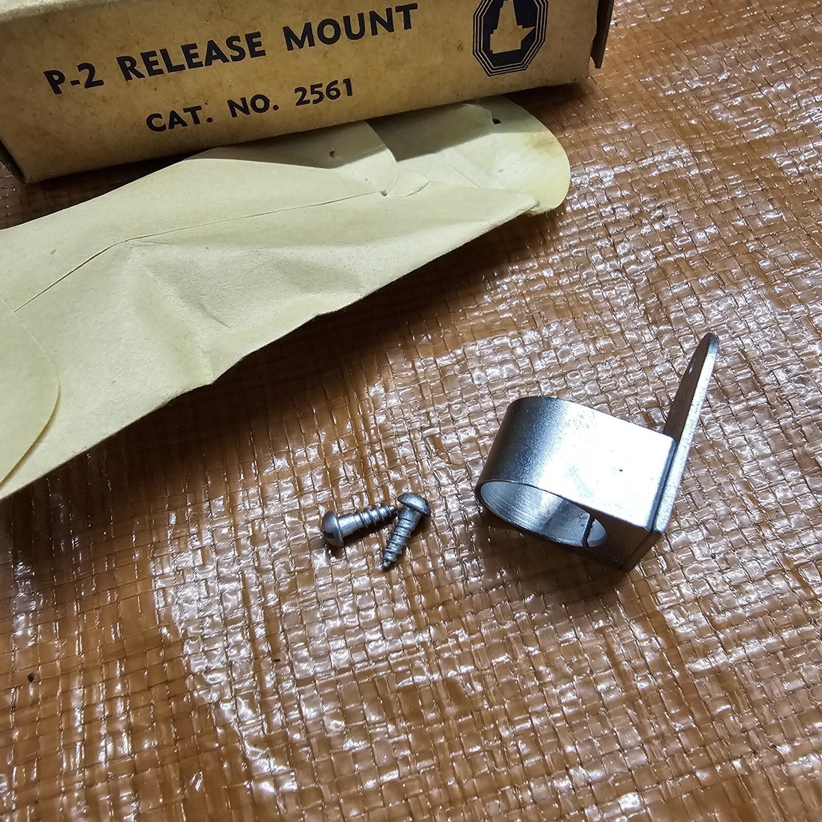 W*o様 【売り切り価格】Graflex Clamp（刻印有） Vintage Graflex 2561 P-2 Solenoid Release Mounting Clamp Set
