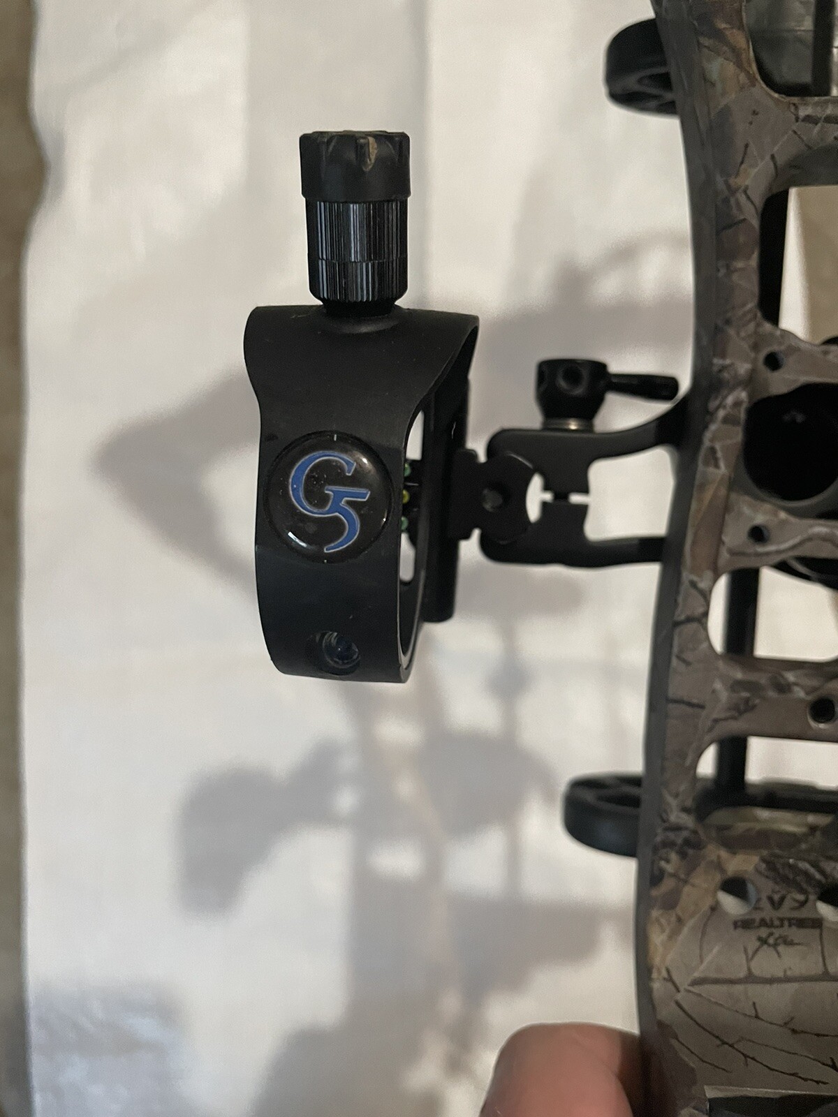 Quest G5 Compound Bow eBay