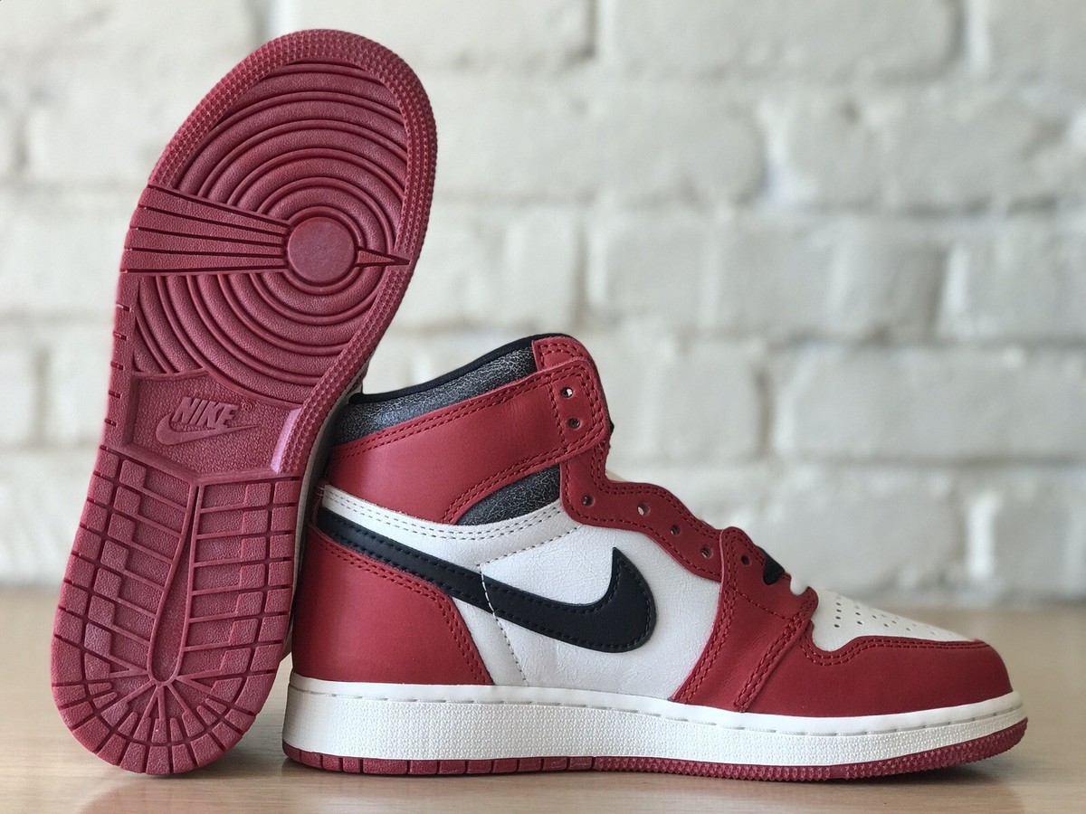 Air Jordan 1 Retro High OG Chicago Lost and Found GS Youth Size 4Y
