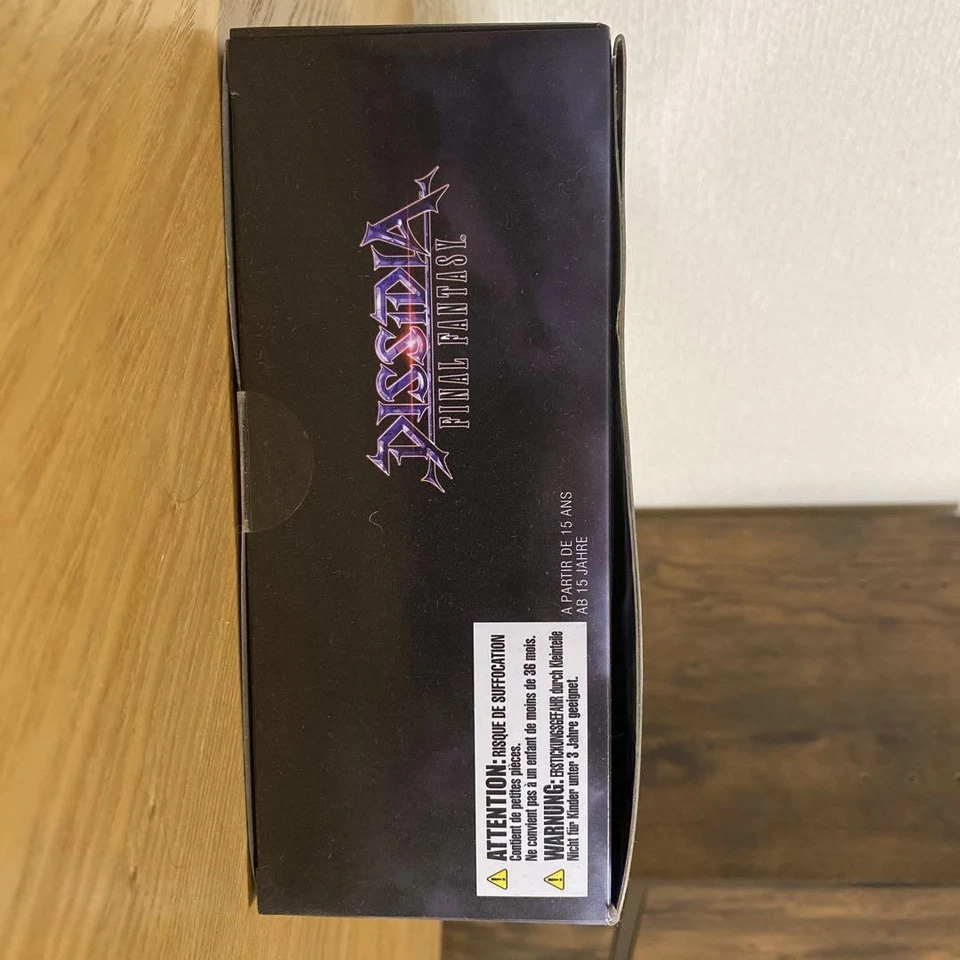 DISSIDIA FINAL FANTASY PLAY ARTS Kai Squall Leonhart SQUARE ENIX Japón Foto 3 de 4