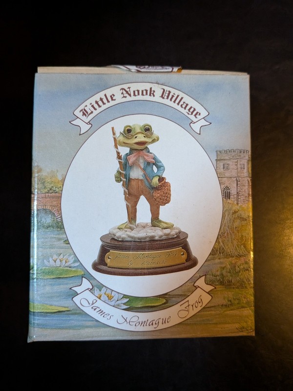 Vintage Little Nook Village Fishing Frog Figurine James Montague