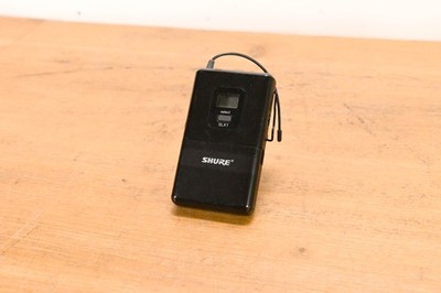 Shure SLX1 Wireless Bodypack Transmitter - J3 Band: 572-596 MHz CG01Y4L
