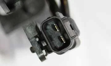 Conjunto de ventilador de refrigeración condensador para 01-07 Toyota Sequoia TO3113114 88453-0C010 Foto 3 de 3