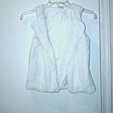 Cream Faux Fur Girl's Size S 6-6X  VEST Diagonal Textured