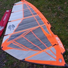 Ezzy 5.2m PowerWave windsurfing sail, single-cam, vinyl main window, very good 