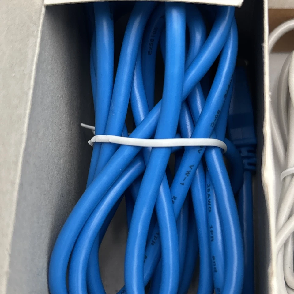 Westell DSL Router Model 6100 Wind River 2005 C90-610015-06 - Image 4 of 4