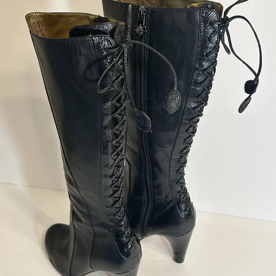 Botas de cuero suave hasta la rodilla Tayrn Rose negras con cremallera talla 7,5 Foto 3 de 4