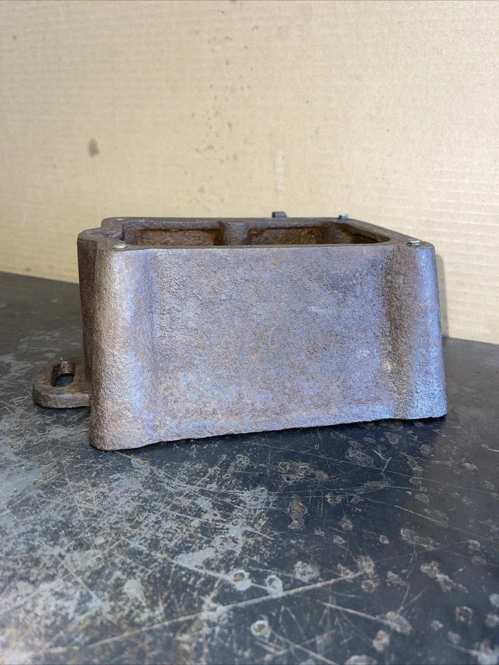 Antiguo tanque de gasolina vertical Maytag base de combustible golpe faltan piezas BONITO Foto 4 de 4
