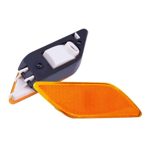 Pair of Side Front Marker Corner Turn Signal Light for Mercedes E W212 10-13 - Picture 2 of 3