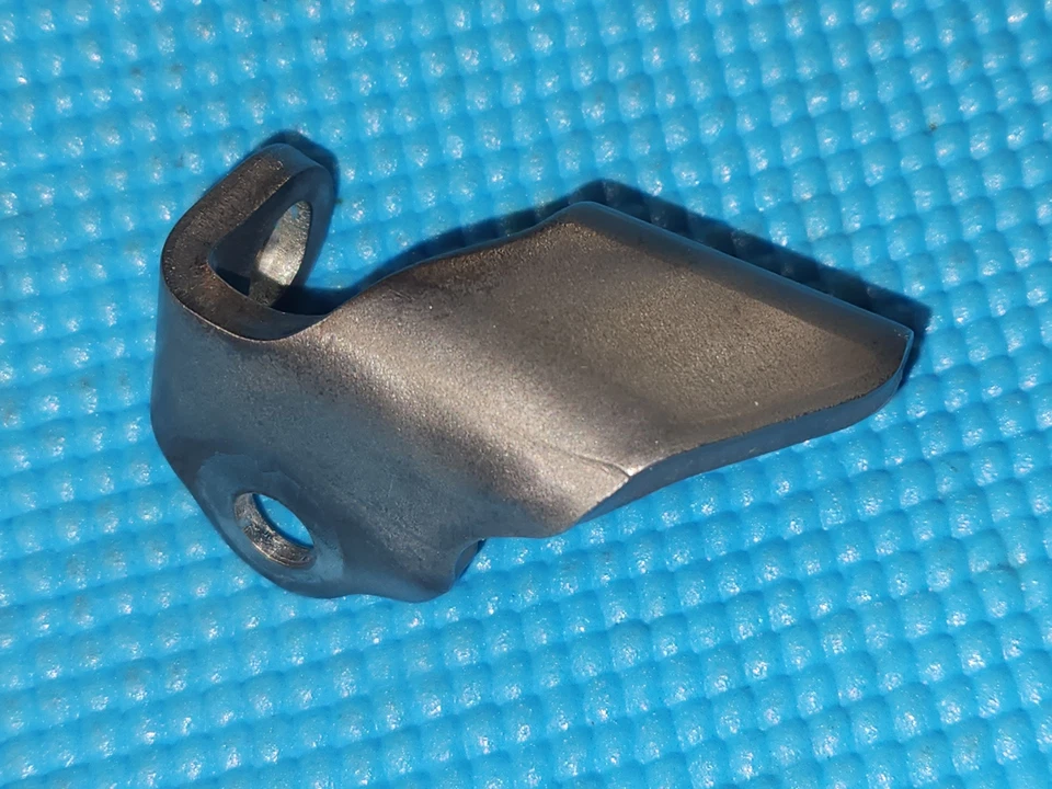 Receptor cable embrague honda cb900 f 81-82 supersport Foto 2 de 4