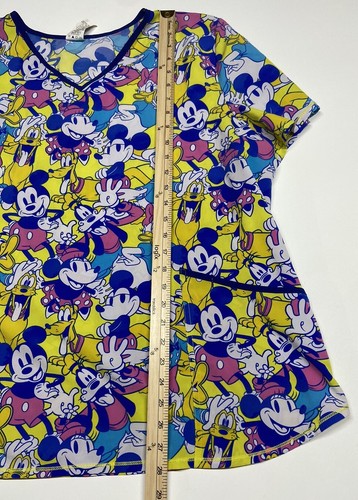 Disney Mickey Mouse Scrub Star Scrub Top Donald Duck Goofy Daisy Size 2XL - Picture 3 of 9