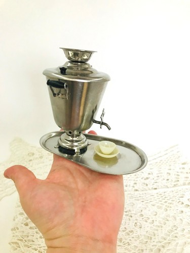 Vintage small souvenir samovar Mini russian metal samovar Home decor - Picture 9 of 10