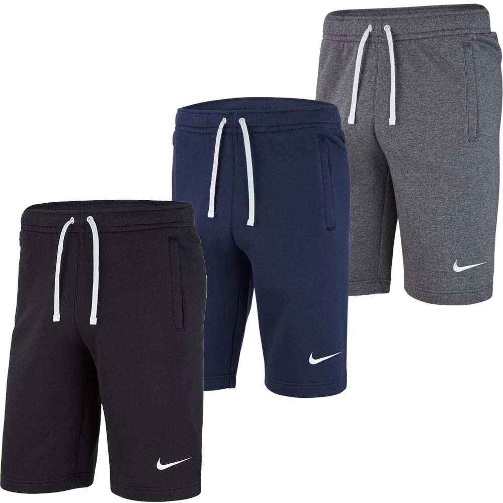Nike club 19 shorts 2025