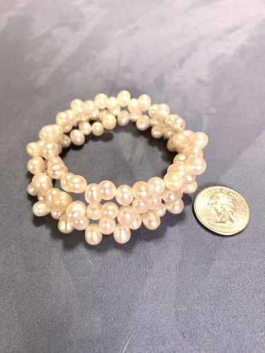 Cultured fresh water baroque white pearl coil/wrap bracelet - Picture 3 of 6