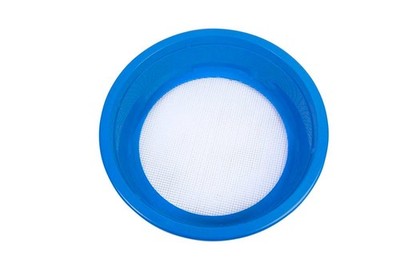 Preston Riddle Futtersieb blau 4mm - Sieb für Futter, Maden, Caster & Würmer