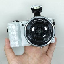 SONY Alpha a5000 Mirrorless Digital Camera w/16-50mm Lens English - White