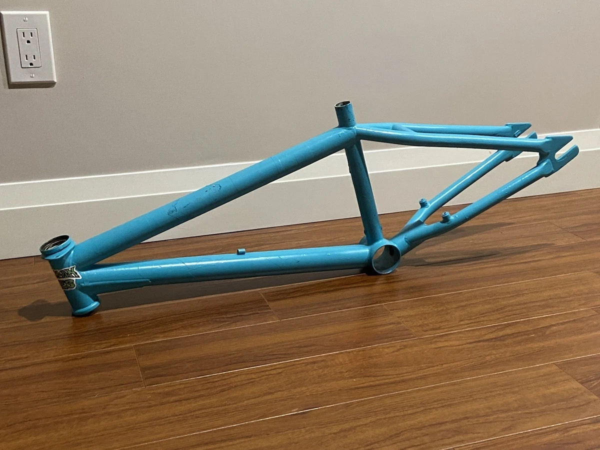 Poignées BMX Underground Products Turbine – Rouge/Marron – Old School USA