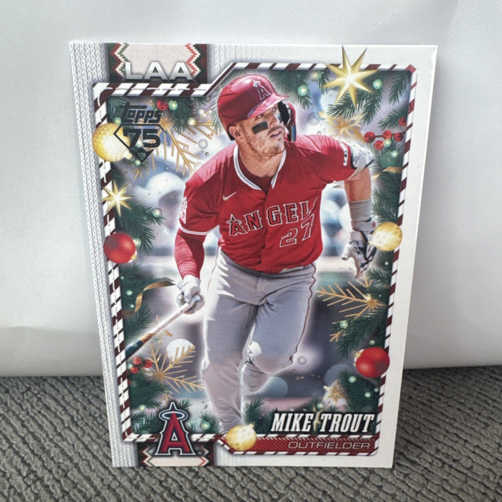 2026 Topps Holiday Baseball - Mike Trout Holiday Back Variation SP #H84 ...