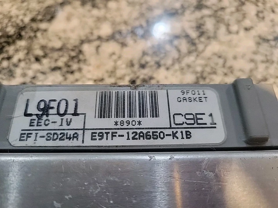 Ford Ranger Bronco 1989 ECM ECU computadora de control del motor E9TF-12A650-K1B fabricante original Foto 2 de 3