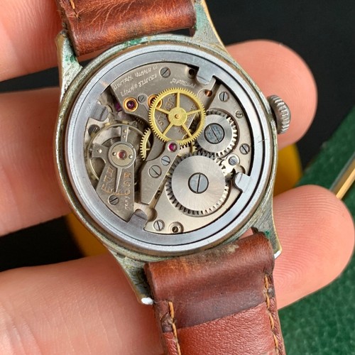 Vintage Helios Waterproof Antimagnetic Military Style 15 Jewels Wristwatch - Picture 7 of 8