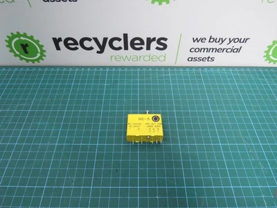 CRYDOM IAC-5 MODULE - Image 1 of 4