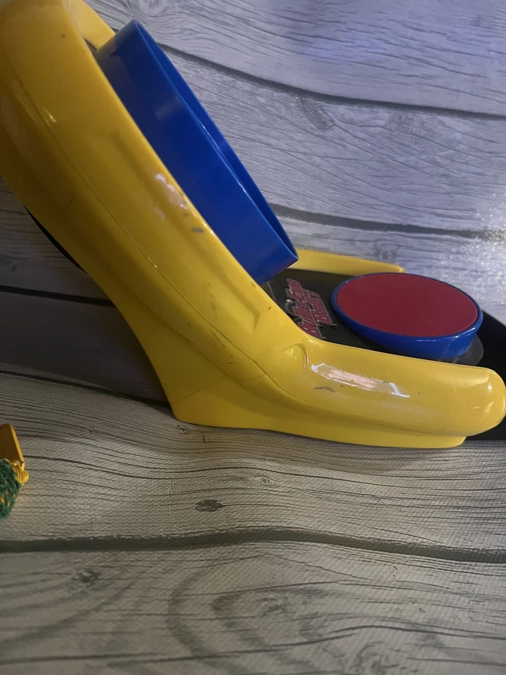 Tiger Bulls-Eye Ball 2 Juego Electrónico 2005 Pelota de Esquí Mini Juego con 7 Pelotas BONITO Foto 4 de 4