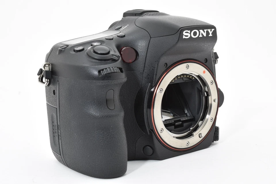 Sony a77 SLT-A77V (35 Languages ) Body Shuttercount 361!! [Top Mint] #2660237A - Image 4 of 4