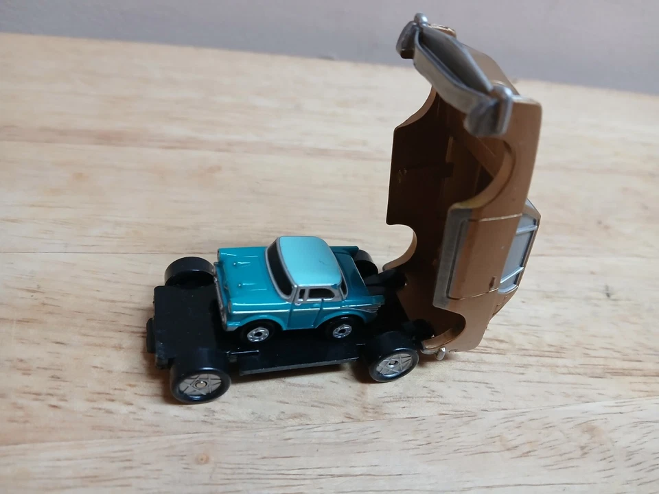 Micro Machines Galoob Triplesiders Set #2 Gold Studebaker complete 3 cars VTG - Image 3 of 4