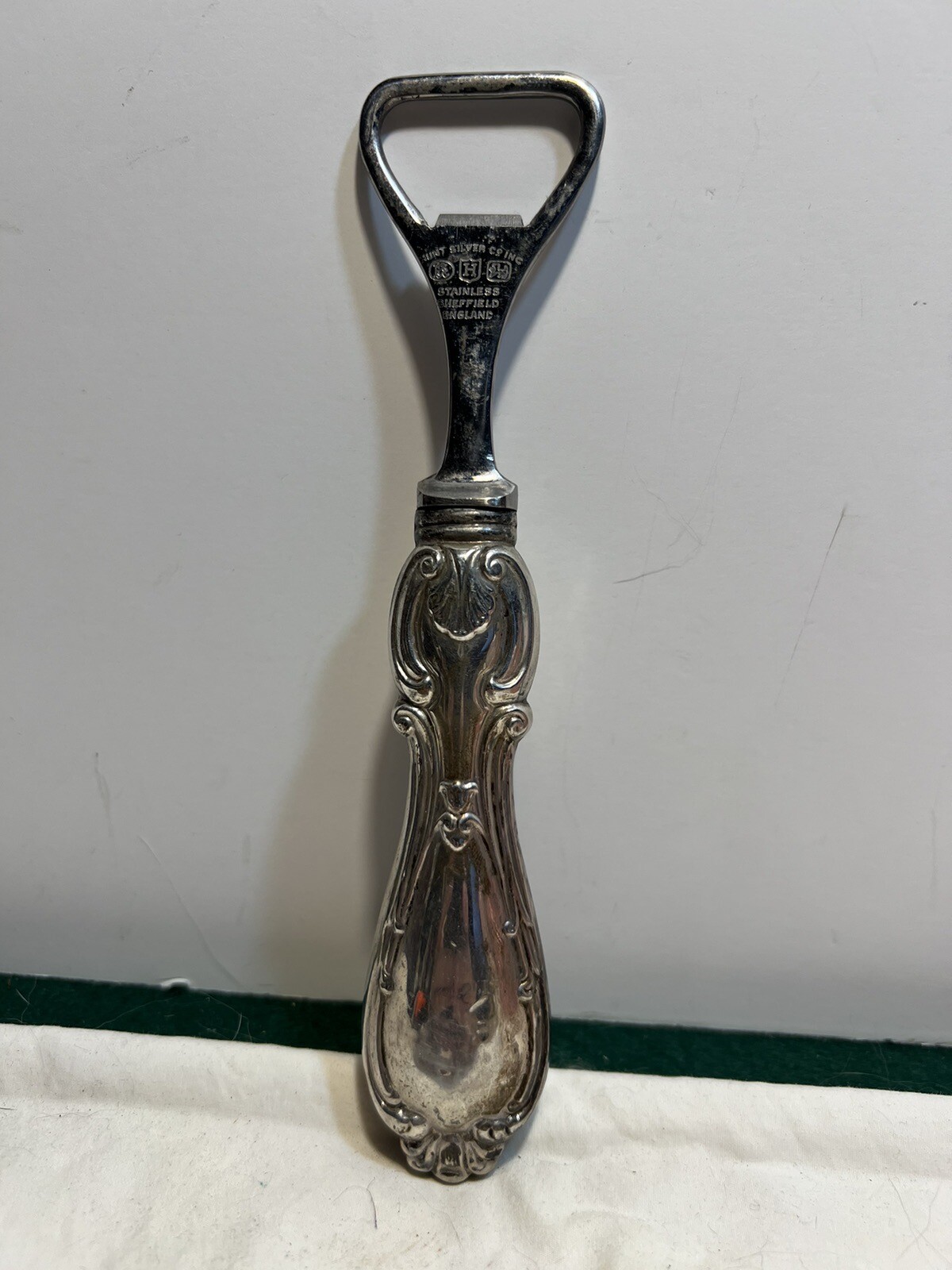 Picture 1 of 5