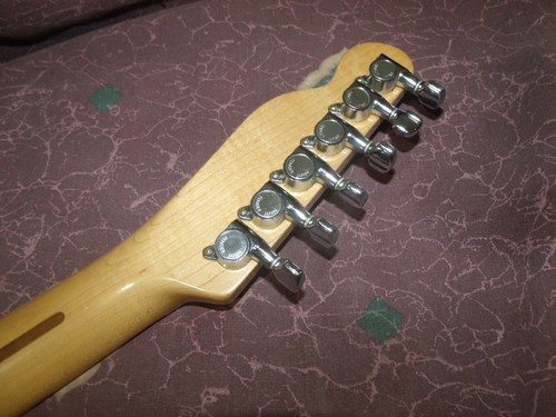 Vintage 1983 Squier Fender Japan Bullet 1 stratocaster SQ w/USA case VG+ - Picture 9 of 19