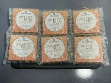 ESSENCE COSMETICS Pure Nude Highlighter 010 Popping Champagne 3.3g/0.12oz each