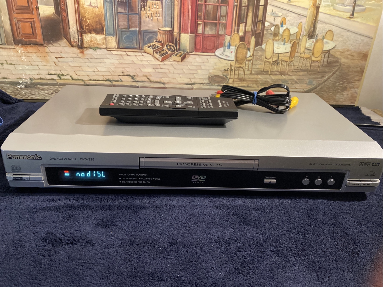 Panasonic DVDS25 DVD Player Black Advanced Progressive Scan With