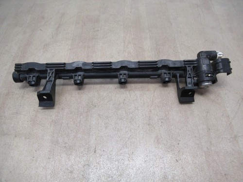 FORD FIESTA VI JA8 1.25 Einspritzleiste Verteilerrohr 8A6G9H487AB  (205)