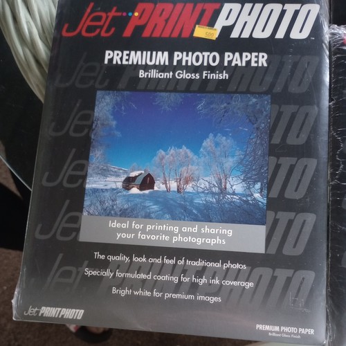 Brand New Jet Print Premium Photo Paper Gloss Finish 58 Sheets 8.5” x 11” - 第 2/18 張圖片
