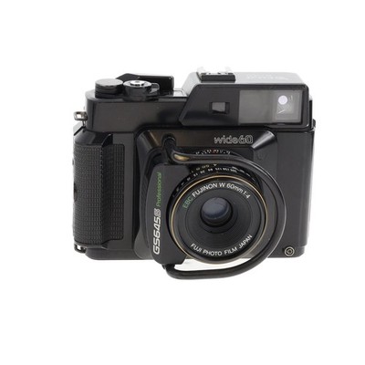 Fuji GS645S Professional Medium Format Camera with 60mm f/4 Lens (Parts/Repair)