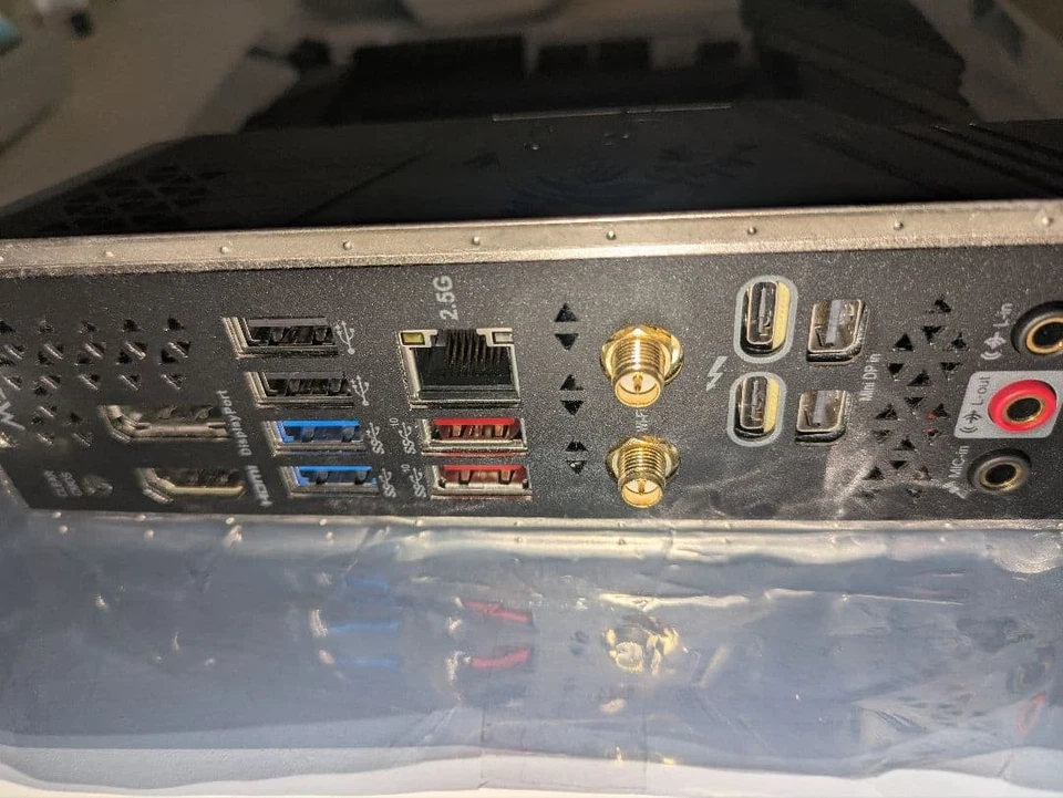 Placa madre Msi Meg Z590i Intel I5 10400f CPU 500 GB SSD paquete Mini Itx juegos Foto 3 de 4