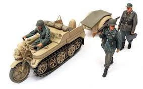 German Sd.Kfz.2 Kettenkraftrad (Mid-Production) Prodotto da Tamiya 35377 - Immagine 3 di 4