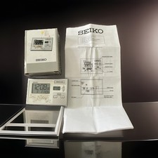 SEIKO Battery operated travel / bedside world clock boxed with instructions