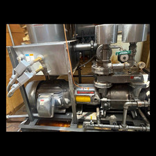 Travaini Pumps USA DynaSeal Vacuum Pump System, Model TR0400S-1A-XP