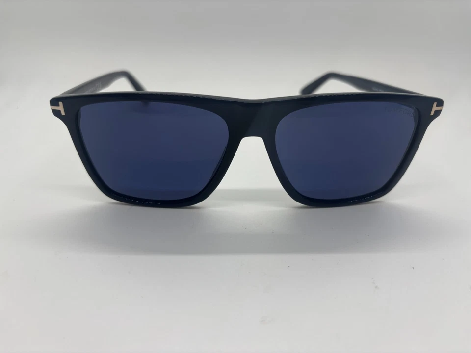 NUEVO Gafas de sol Tom Ford Fletcher TF832 01V negras 57-15-145 mm SIN ESTUCHE Foto 2 de 4