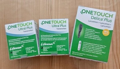 BLUTZUCKER TESTSTREIFEN ONETOUCH ULTRA PLUS 2X50 ST. + LANZETTEN Delica Plus NEU
