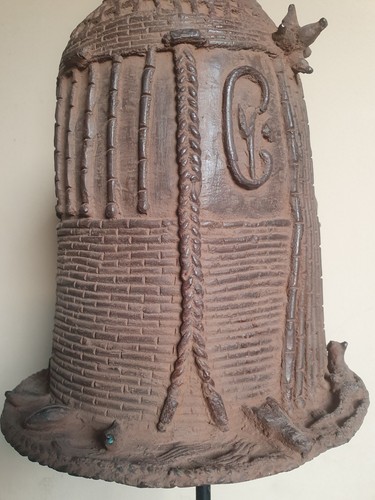 Cabeza de bronce fina y grande de Oba de Benín. Antiguo, raro ejemplo. 51cm. 9kg. Nigeria - Imagen 17 de 21